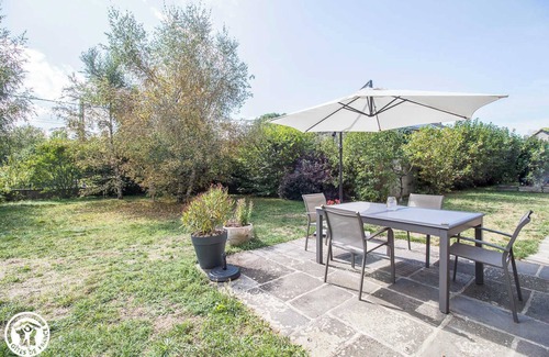 Charbonnieres-les-Varennes Maison | Esprit de Famille - CHARBONNIERES LES VARENNES