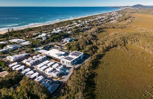 Peregian Beach Maison | Essence Peregian Beach Resort - Lily 4 Bedroom Luxury Home with Private Pool