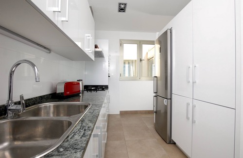 S'Estanyol de Migjorn Appartement | Estanyol Mar - Apartment with Terrace, Sea View, Ideal for Groups & Families