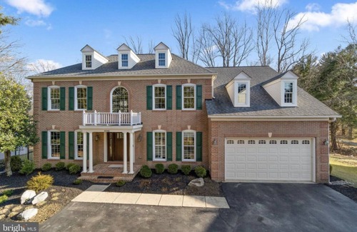 Ellicott City Maison | Estate home with private pool and spa - close to Washington DC