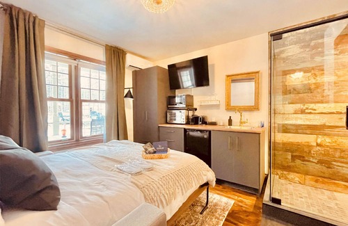 Frontenac Hôtel | Estello Suites et Spa
