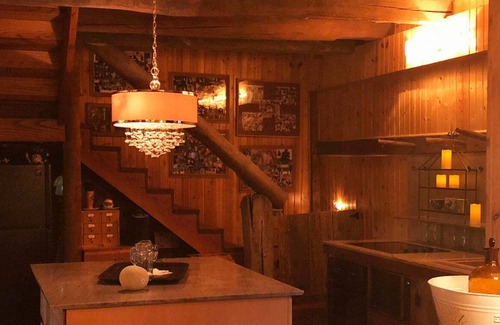 Alliance Maison | Esther's Beauty Barn...lodging and/or party center