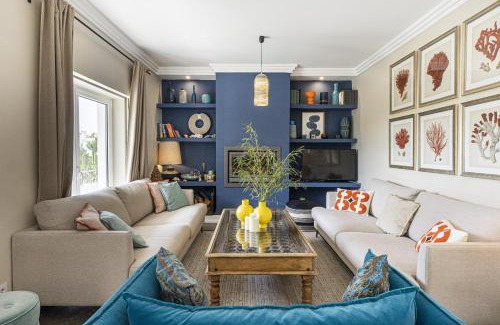 Estoril Villa | Estoril Contemporary Garden Villa by CadenzaLux