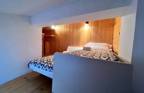 Villanua Appartement | Estudio Acogedor de Montaña y Esquí