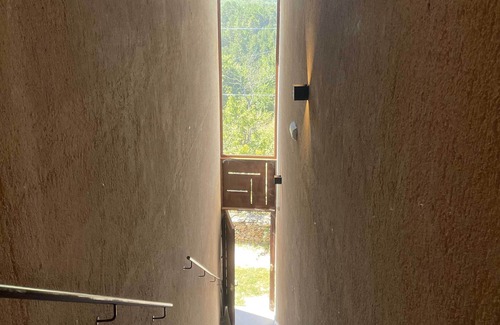Montejo de la Sierra Appartement | Estudio de Vistas Privilegiadas a la Reserva de la Biosfera y Exquisita Decoración Ecléctica