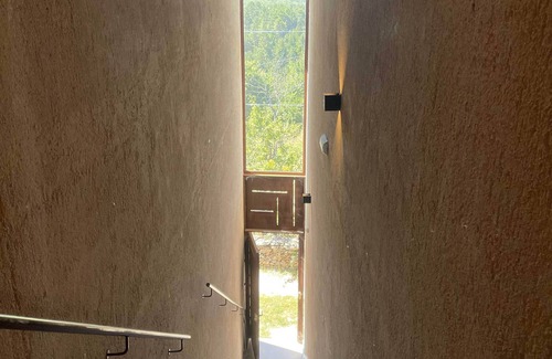 Montejo de la Sierra Appartement | Estudio de Vistas Privilegiadas a la Reserva de la Biosfera y Exquisita Decoración Ecléctica