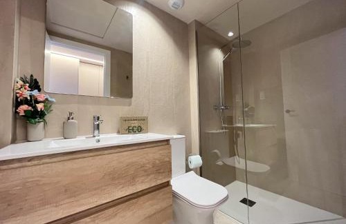 Guadalupe Appartement | Estudio de diseño con piscina by Gloove