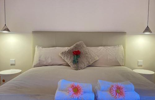 Guadalupe Appartement | Estudio de diseño con piscina by Gloove
