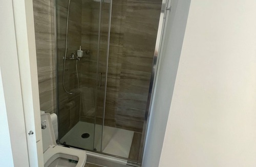 Castelldefels Appartement | Estudio Reformado Totalmente Equipado a 100 Metros de la Playa con Piscina