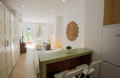 Los Tilos Appartement | Estudio urbano reformado