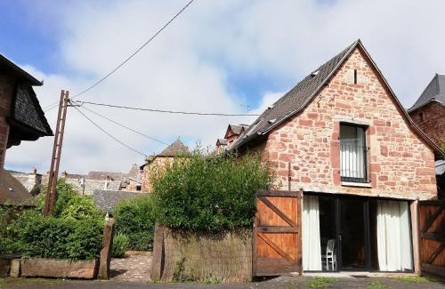 Sebrazac Maison | ETABLE DE LILOU