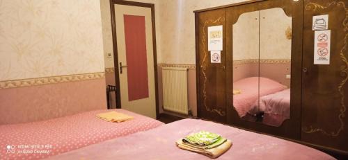 Fleury-les-Aubrais Maison | Etablissement commun avec chambre privé tranquille avec jardin a 10 min a pied de la gare de Fleury-les-Aubrais et 2 min d Orléans