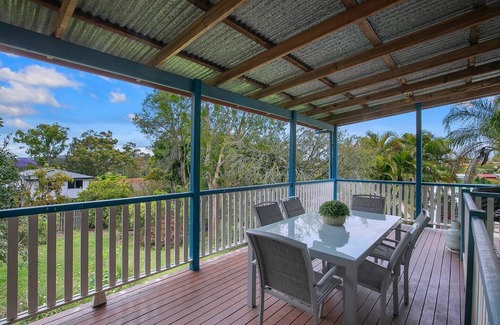 Mount Gravatt East Cottage | Eucalypt Cottage A Tranquil Family Hideaway