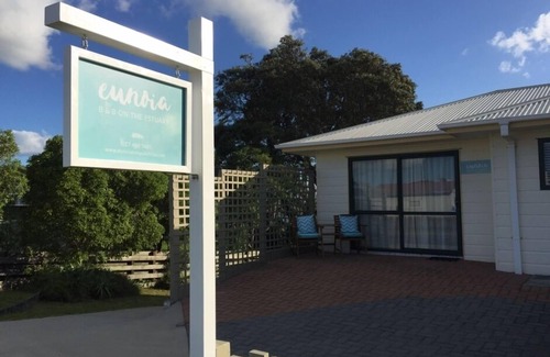 Pukehina Copropriété | EUNOIA surplombant l'estuaire - Pukehina Beach