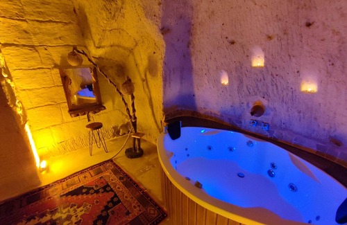 Nar Hôtel | Euphoria Cave House