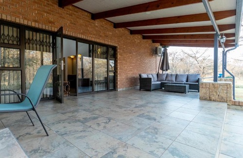 Mookgopong Maison | Euphoria Golfers letting House 405 Euphoria golf and life style estate