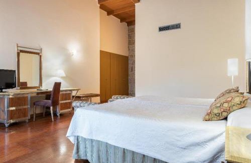 Leiro Hôtel | Eurostars Monumento Monasterio de San Clodio Hotel