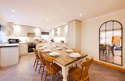 East Runton Maison | Eva Cottage - Quatre Chambres Maison, Couchages 8