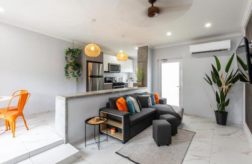 Savaneta Appartement | Eva Oceanfront Spa Resort Poolrooftop By Lucha