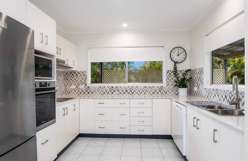 Evans Head Maison | Evans Beach House - 24 Cedar Street