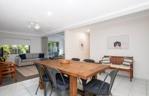 Evans Head Maison | Evans Beach House - 24 Cedar Street