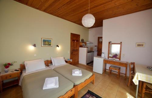 Mithimna Appartement | Evanthia Toroz Rooms & Studios