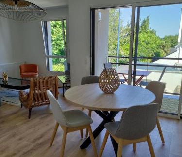 Fouesnant Appartement | Evasion chic au coeur de la ville et proche plage - Garage privé - Deux chambres