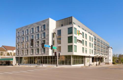 Kutzky Park Hôtel | EVEN Hotels Rochester - Mayo Clinic Area by IHG