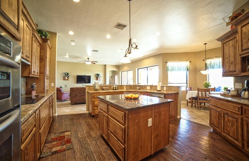 Tortolita Maison | Spacious Tucson Home on 4 Acres of Desert with Private Salt Water Pool & Hot Tub