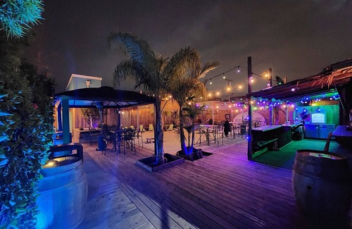 Stockton Hôtel | Event Space: Beach Club with BBQ, Speakers & Great Vibes
