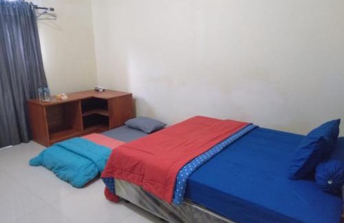 Nuhu Roa Maison | Everardus Mantap Guest House