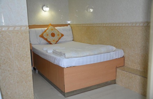 Tsim Sha Tsui Maison | Everest Guest House