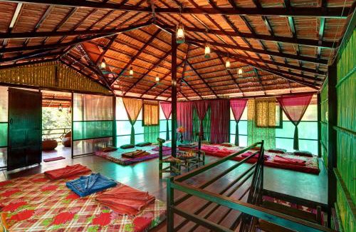1St Rudraguppe Station Balnéaire | Evergreen County Retreat-India's First Adventure Veg Retreat