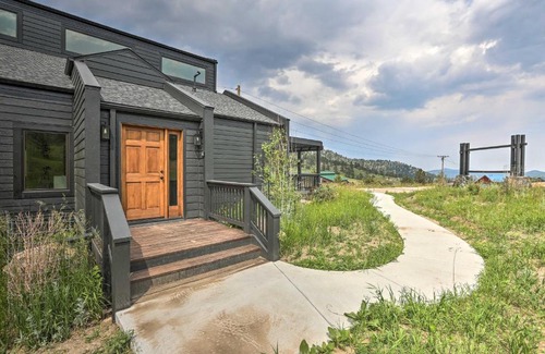 Evergreen Maison | Evergreen Mountain Duplex with Trail Access!