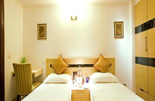 Defence Colony Maison | Evergreen Suites
