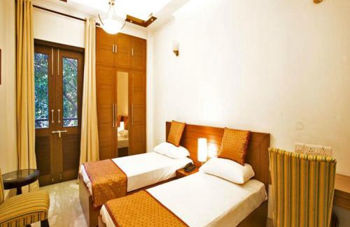 Defence Colony Maison | Evergreen Suites