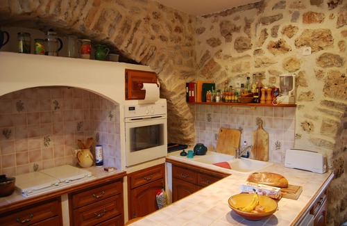 Lorgues Appartement | Tout ce que vous voulez pour un séjour de détente dans de beaux jardins au milieu des vignes