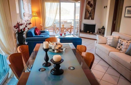 Preveza Appartement | Evgenia's Balcony Your Urban Oasis