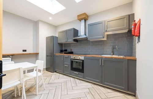 Carlow Appartement | Ewings Bar & Self-Catering Accommodation