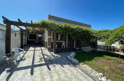 Xangri-La Maison | Excelente localização a metros do mar e próximo a todos os recursos