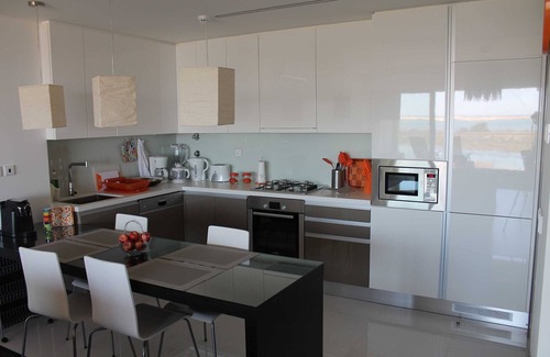 Fuseta Appartement | Excellent appartement en bord de mer avec des vues fabuleuses