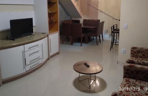 Castelo Branco Appartement | Excellent penthouse en duplex à deux pâtés de maisons de la mer