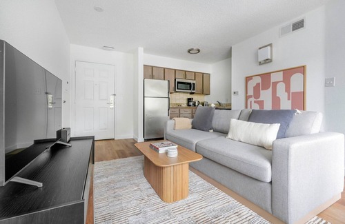 Gateway Appartement | Excellent Gateway 1BR w/ Gym, Pool, nr Soccer Field, by Blueground