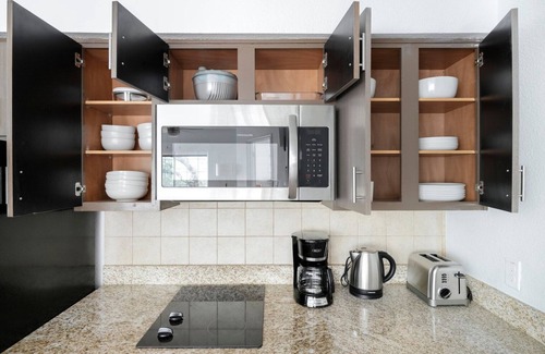 Gateway Appartement | Excellent Gateway 1BR w/ Gym, Pool, nr Soccer Field, by Blueground