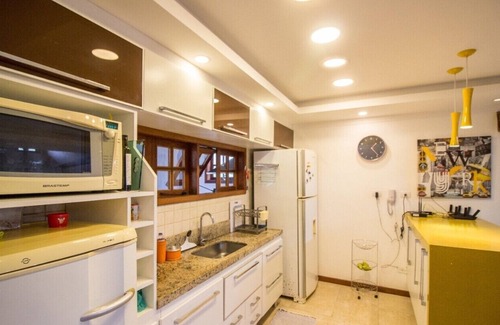 Sao Jose Maison | Excellente maison dans une communauté fermée avec sécurité totale, concierge 24h / 24, 4 suites