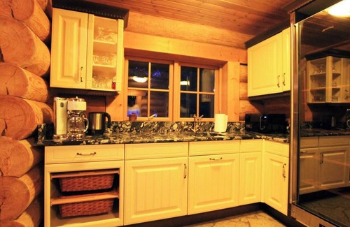 Hara Appartement | Excellent log house with a sauna in Lahemaa!