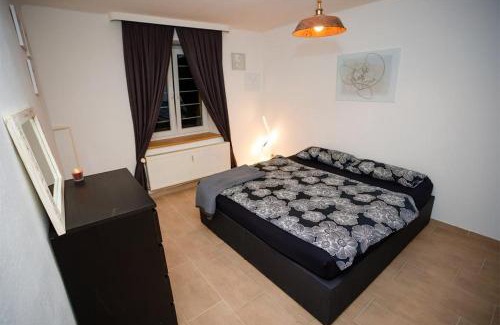 Nordend Appartement | Excellentas Messe Apartment Frankfurt Room Agancy