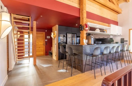 Hauteluce Chalet De Ski | Chalet d'exception (5 étoiles) face au Mont Blanc - Jacuzzi & Sauna & Cinéma
