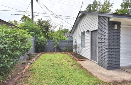 Cherry Street Villa | EXCEPTIONAL CHERRY ST PRIVATE VILLA-SKYLINE VIEW-SHOP- DINE-ROUTE 66-SWAN LAKE !