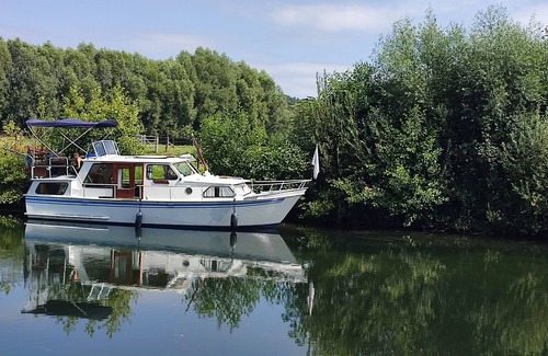 Eaucourt-sur-Somme Location De Bateaux | Exceptional and atypical river boat on the Somme!